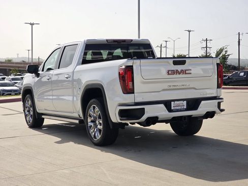 Used 2023 GMC Sierra 1500 Denali w/ Denali Reserve Package AWD/4WD image 3