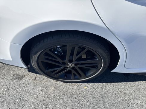 New 2026 Toyota Camry Hybrid image 11