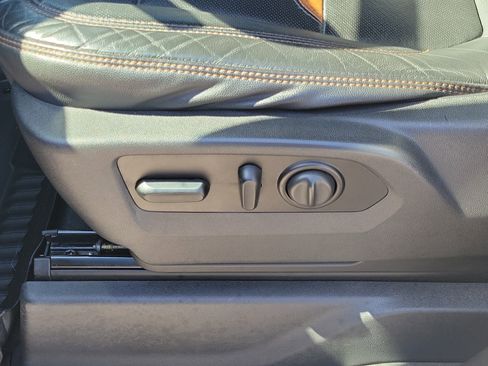 Used 2021 GMC Sierra 1500 AT4 w/ AT4 Value Package image 26