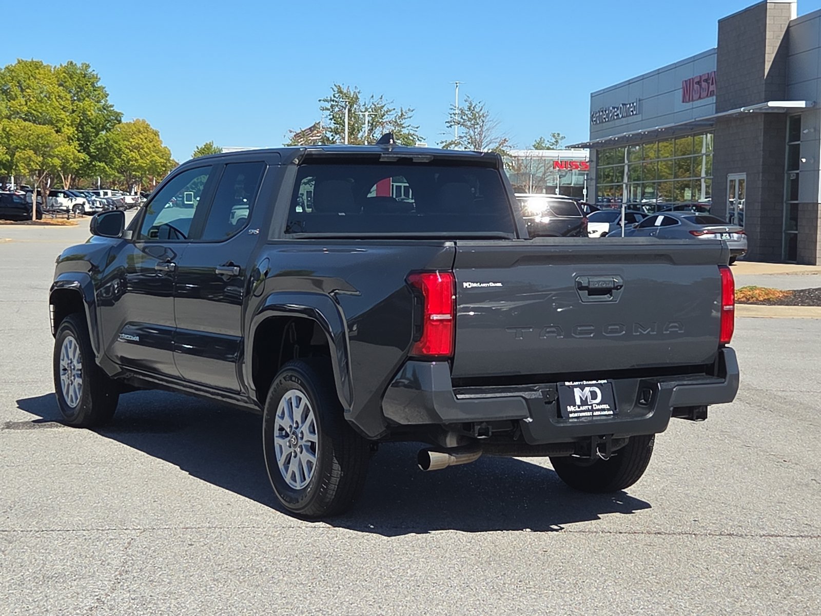 Used 2025 Toyota Tacoma SR5 RWD image 4