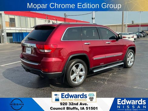 Used 2013 Jeep Grand Cherokee Overland Summit AWD/4WD image 11