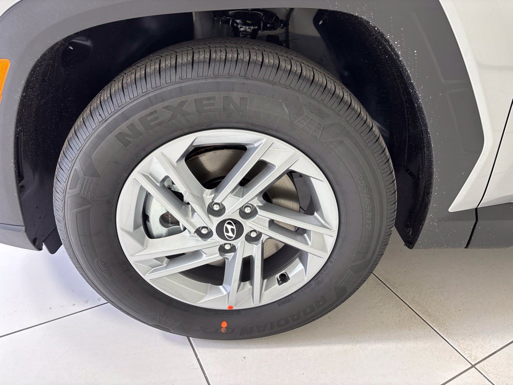 New 2026 Hyundai Tucson SE FWD image 9