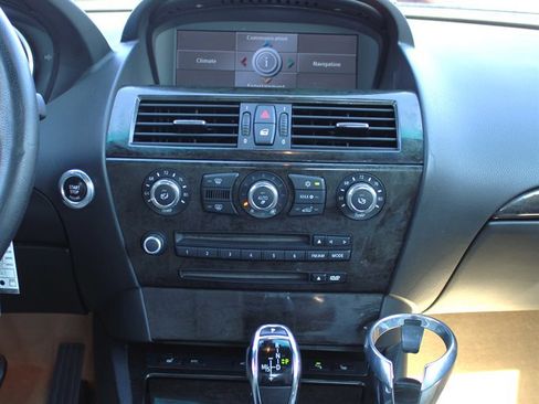 Used 2009 BMW 650i Convertible image 20