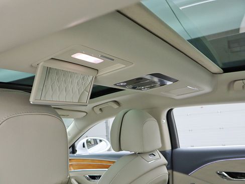 Certified 2023 Bentley Flying Spur Azure AWD/4WD image 32