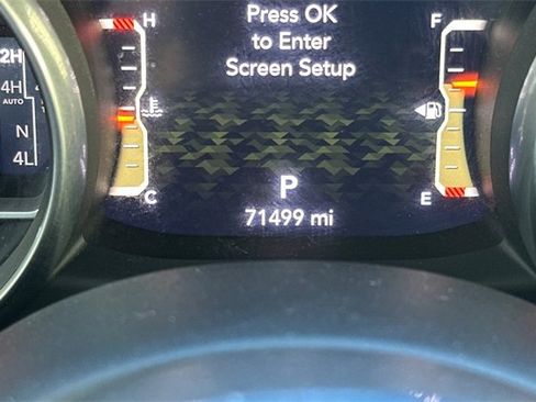 Used 2018 Jeep Wrangler Unlimited Sahara image 29