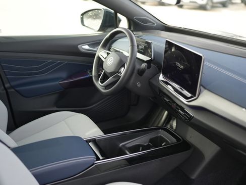 New 2026 Volkswagen ID.4 Pro S Plus AWD/4WD image 16