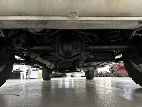 Used 2019 Jeep Wrangler Unlimited Sport S image 36