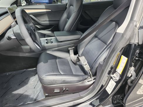 Used 2022 Tesla Model 3 Long Range image 23