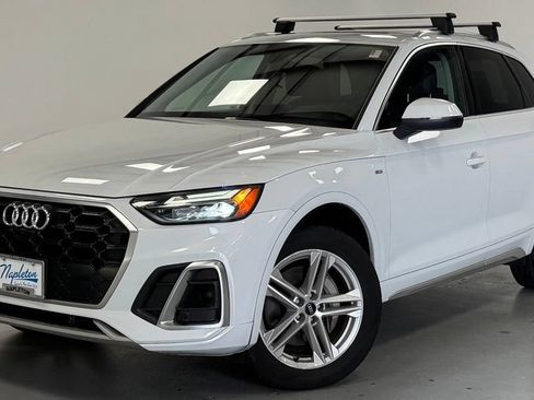 Used 2021 Audi Q5 e Premium Plus w/ Premium Plus Package AWD/4WD image 1