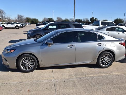 Used 2018 Lexus ES 350 350 image 10