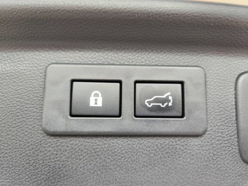 Used 2023 Subaru Forester Touring image 34