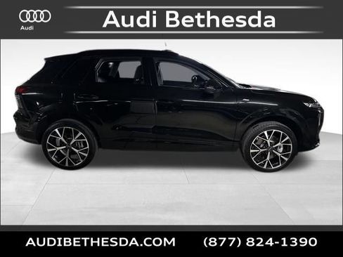 New 2026 Audi Q3 quattro 2.0T image 8