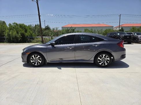 Used 2016 Honda Civic EX image 9