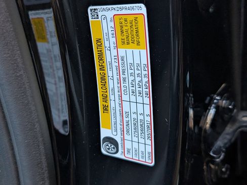 Used 2023 Chevrolet Tahoe Z71 w/ Luxury Package image 42