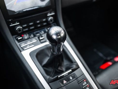 Used 2017 Porsche 718 Cayman image 12