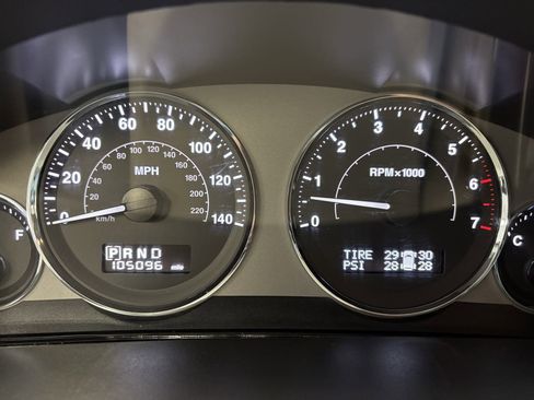 Used 2008 Jeep Grand Cherokee Limited w/ Trailer Tow Group IV image 16