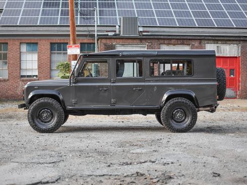 Used 1997 Land Rover Defender 90 AWD/4WD image 8
