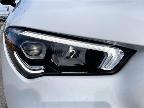 Certified 2021 Mercedes-Benz CLA 35 AMG 4MATIC image 29