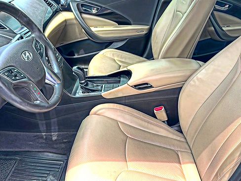 Used 2017 Hyundai Azera FWD image 13