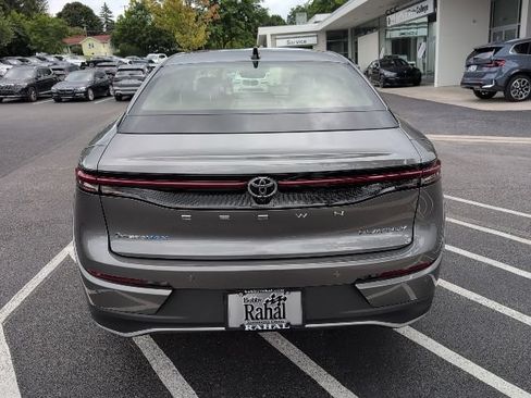 New 2026 Toyota Crown Platinum AWD/4WD image 4
