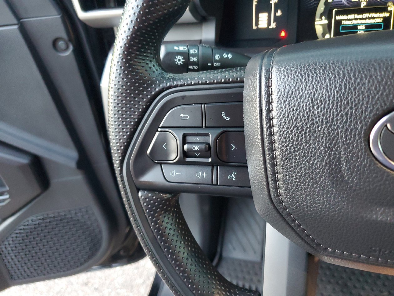 Used 2026 Toyota Tacoma SR5 AWD/4WD image 29