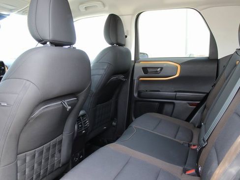 Used 2023 Ford Bronco Sport Badlands image 14