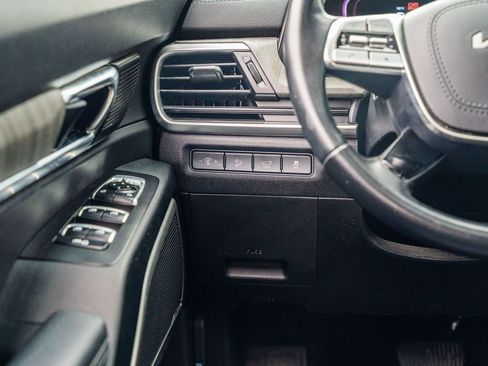 Used 2023 Kia Telluride EX w/ EX Captain's Chair Package image 26