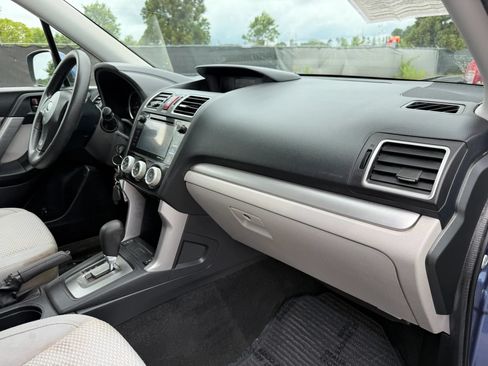 Used 2016 Subaru Forester 2.5i Premium w/ All-Weather Package AWD/4WD image 19