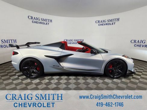 Used 2023 Chevrolet Corvette Z06 w/ Z07 Performance Package image 28
