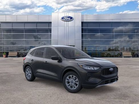 New 2026 Ford Escape Active w/ Cold Weather Package AWD/4WD image 7