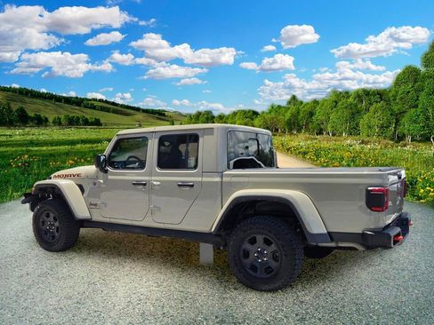 Used 2022 Jeep Gladiator Mojave w/ LED Lighting Group AWD/4WD image 4