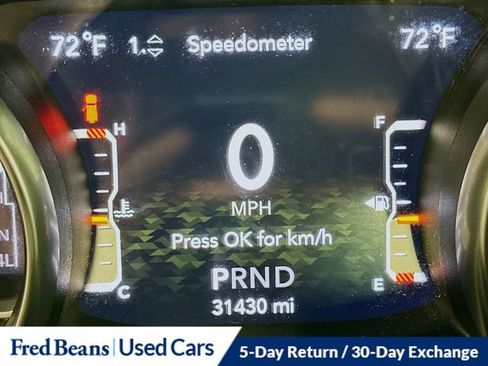 Used 2022 Jeep Wrangler Unlimited Sahara w/ Cold Weather Group AWD/4WD image 17