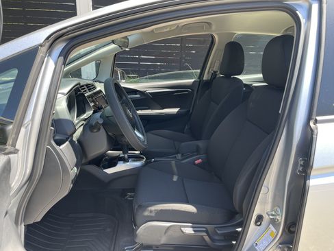 Used 2019 Honda Fit LX image 15