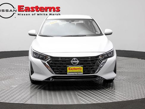 Used 2024 Nissan Sentra S FWD image 2