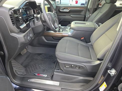 Certified 2022 Chevrolet Silverado 1500 RST AWD/4WD image 28