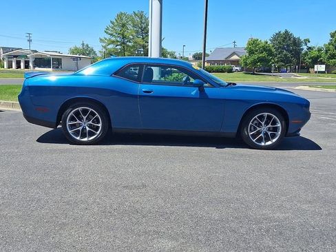 Used 2021 Dodge Challenger SXT w/ Plus Package RWD image 7