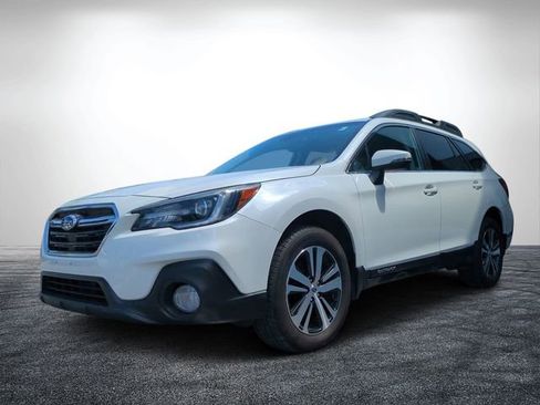 Used 2019 Subaru Outback 2.5i Limited w/ Popular Package #2 AWD/4WD image 8