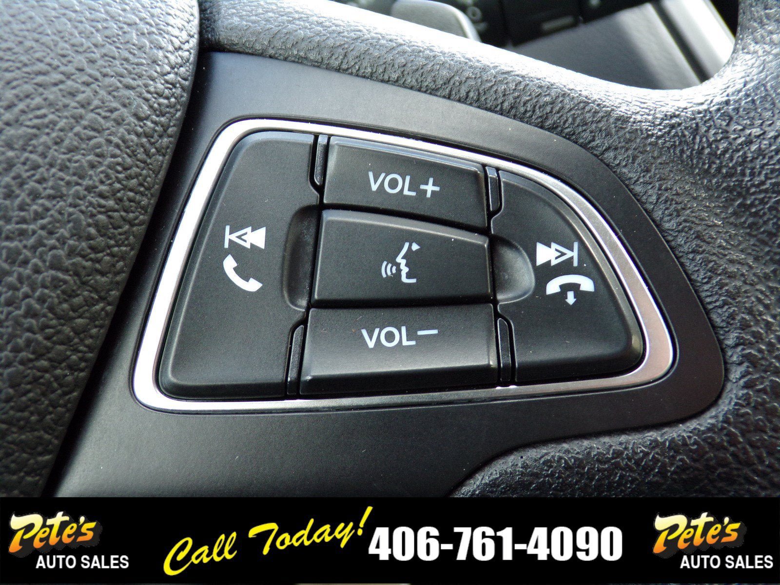 Used 2017 Ford Escape SE AWD/4WD image 29