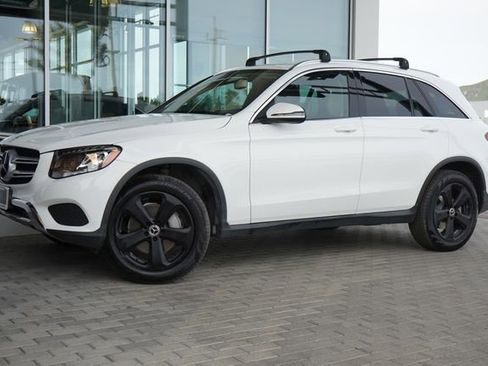 Used 2017 Mercedes-Benz GLC 300 image 4