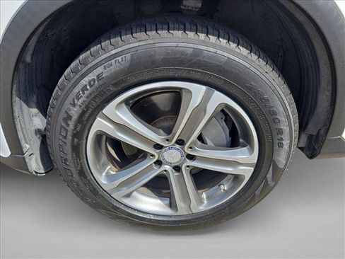 Used 2017 Mercedes-Benz GLC 300 4MATIC image 14