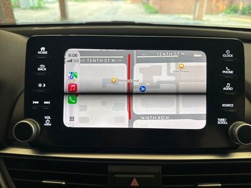 Used 2018 Honda Accord Sport image 16