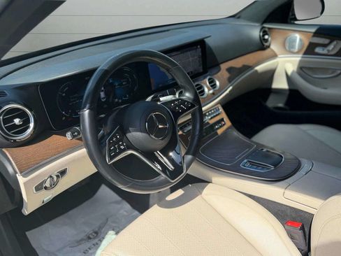 Used 2021 Mercedes-Benz E 350 Sedan image 38
