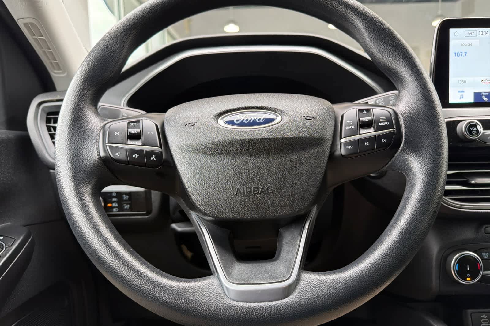 Used 2025 Ford Escape Active AWD/4WD image 25