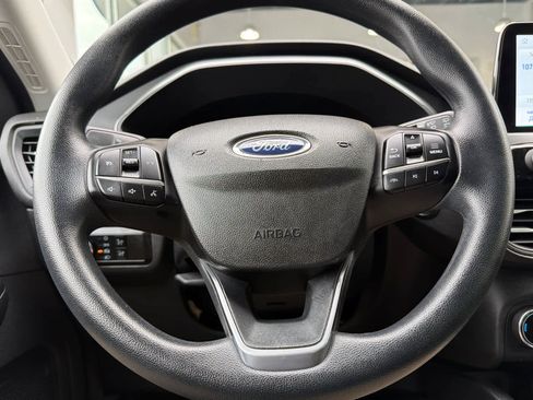 Used 2025 Ford Escape Active AWD/4WD image 25