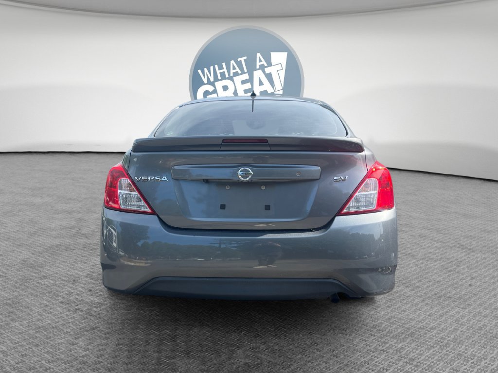Used 2019 Nissan Versa SV FWD image 5