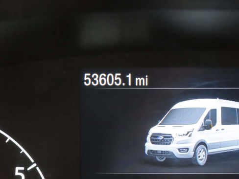 Used 2023 Ford Transit 350 XLT image 6