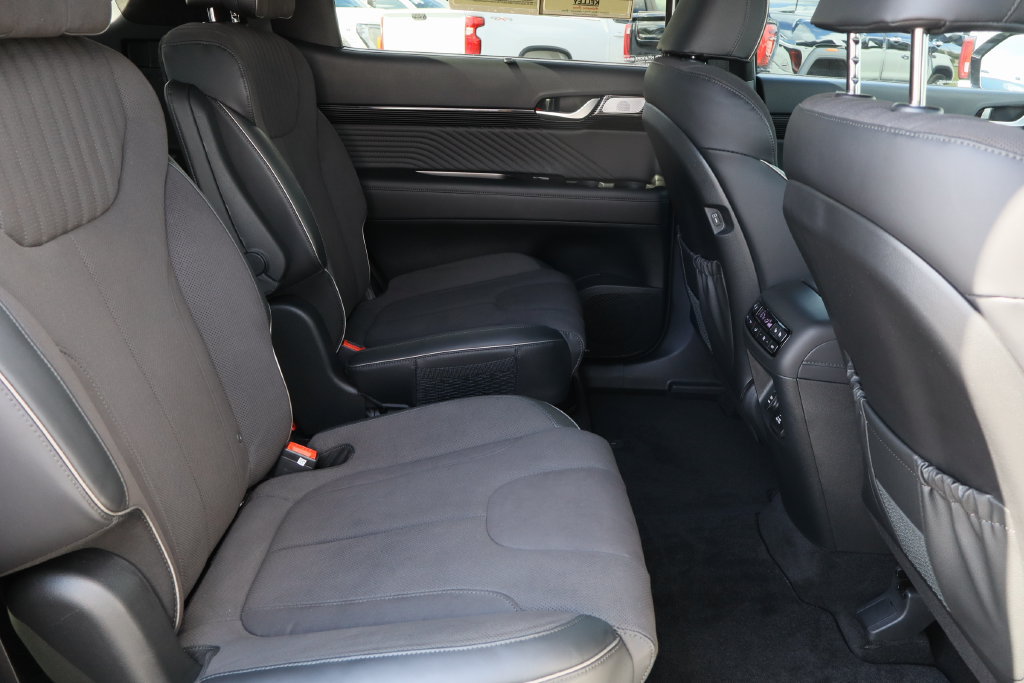 Used 2025 Hyundai Palisade Calligraphy AWD/4WD image 31