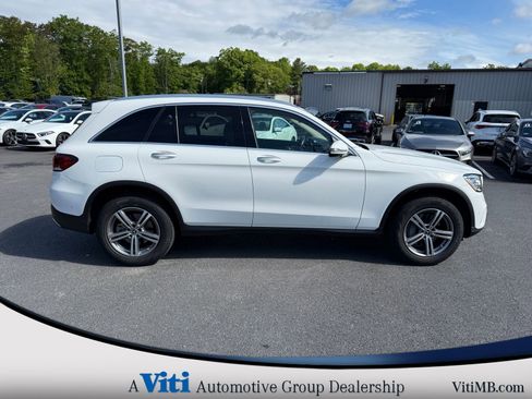 Used 2021 Mercedes-Benz GLC 300 4MATIC image 9