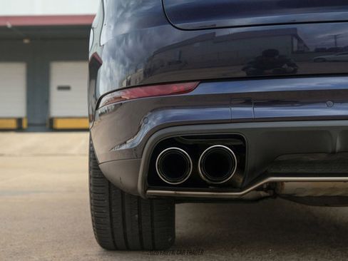 Used 2019 Porsche Cayenne Turbo image 65
