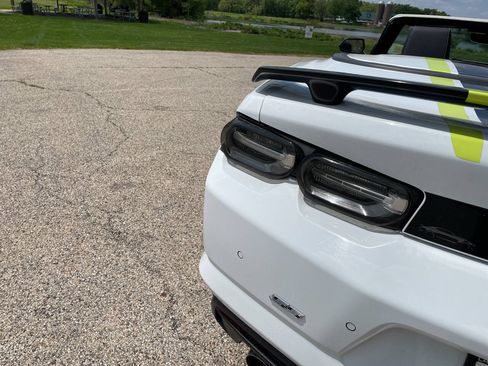 Used 2023 Chevrolet Camaro SS RWD image 21